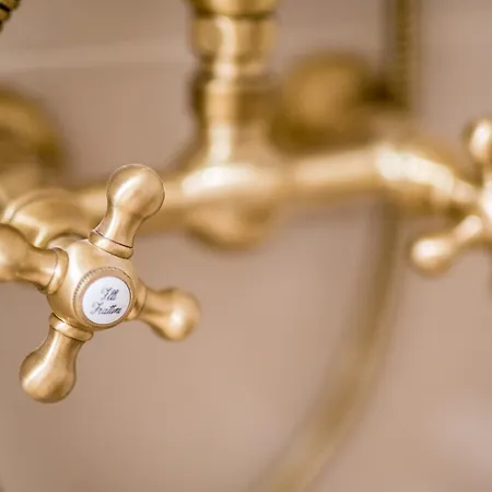 Alhambra Boutique By Pmc Apart Otel