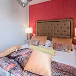 Alhambra Boutique By Pmc شقة فندقية