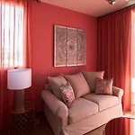 Alhambra Boutique By Pmc شقة فندقية
