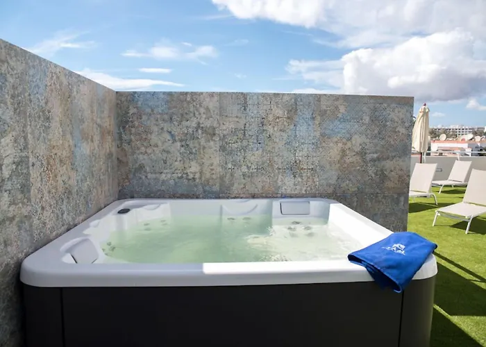 Апарт-готель Alhambra Boutique By Pmc Плайя-дель-Інглес