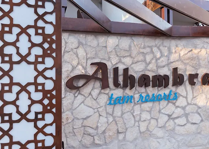 Апарт-готель Alhambra Boutique By Pmc Плайя-дель-Інглес