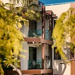 Alhambra Boutique By Pmc Lejlighedshotel