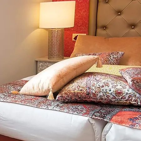 Alhambra Boutique By Pmc Apartmanhotel 3*