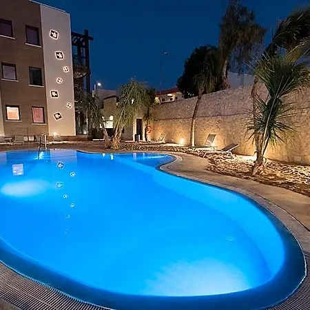 Alhambra Boutique By Pmc Aparthotel