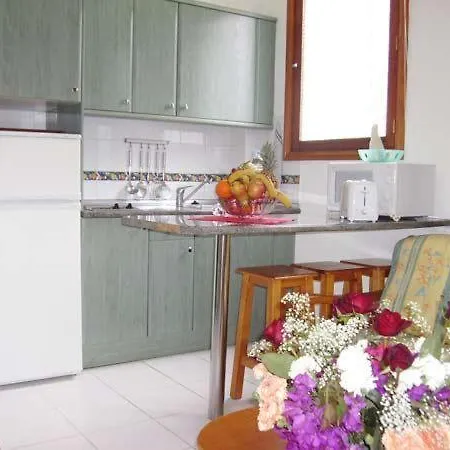Alhambra Boutique Apart-hotel 3*