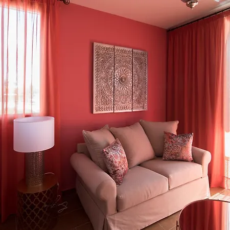 Alhambra Boutique By Pmc Hotel apartamentowy