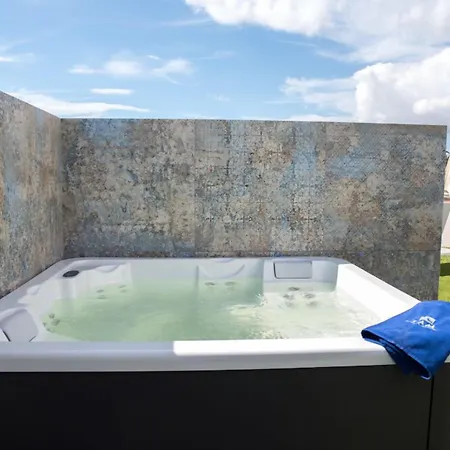 公寓式酒店 Alhambra Boutique By Pmc 普拉亚戴尔雷安格莱斯