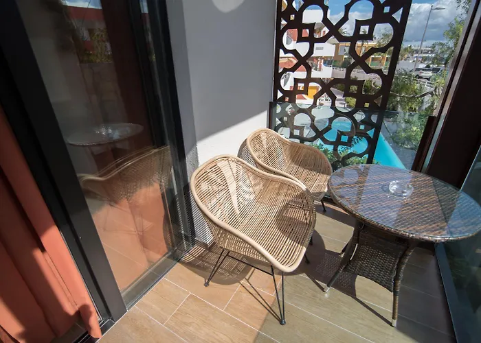 Alhambra Boutique By Pmc 3*